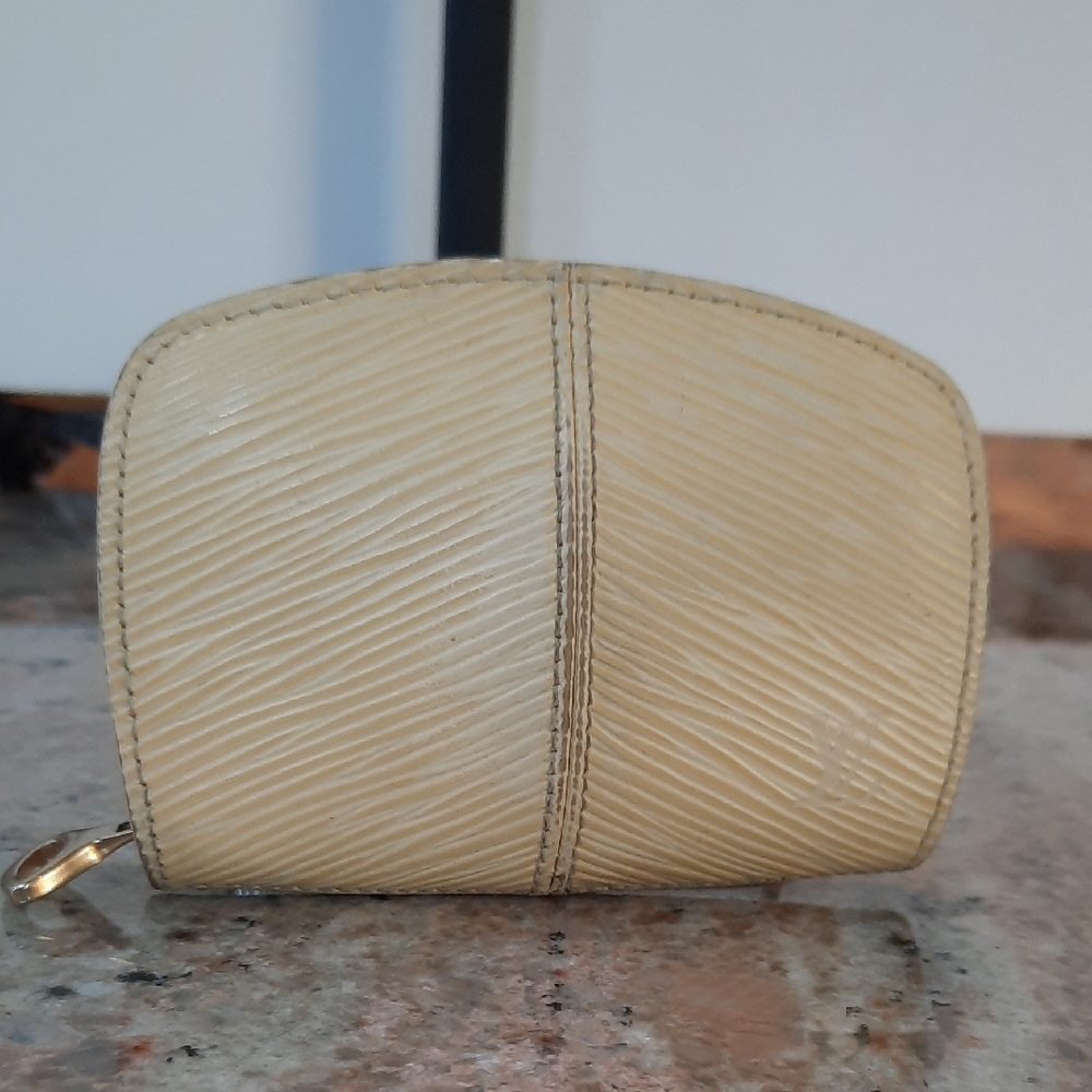 Louis Vuitton Cream Textured  EPI Wallet